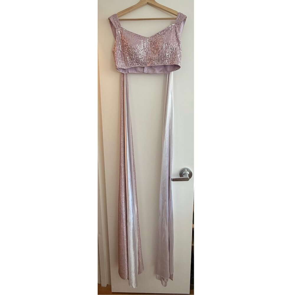 Lavender Sequins Lehenga with Shimmer Attached Dupatta - Picture 10 of 12